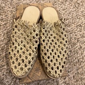 Free People slides
